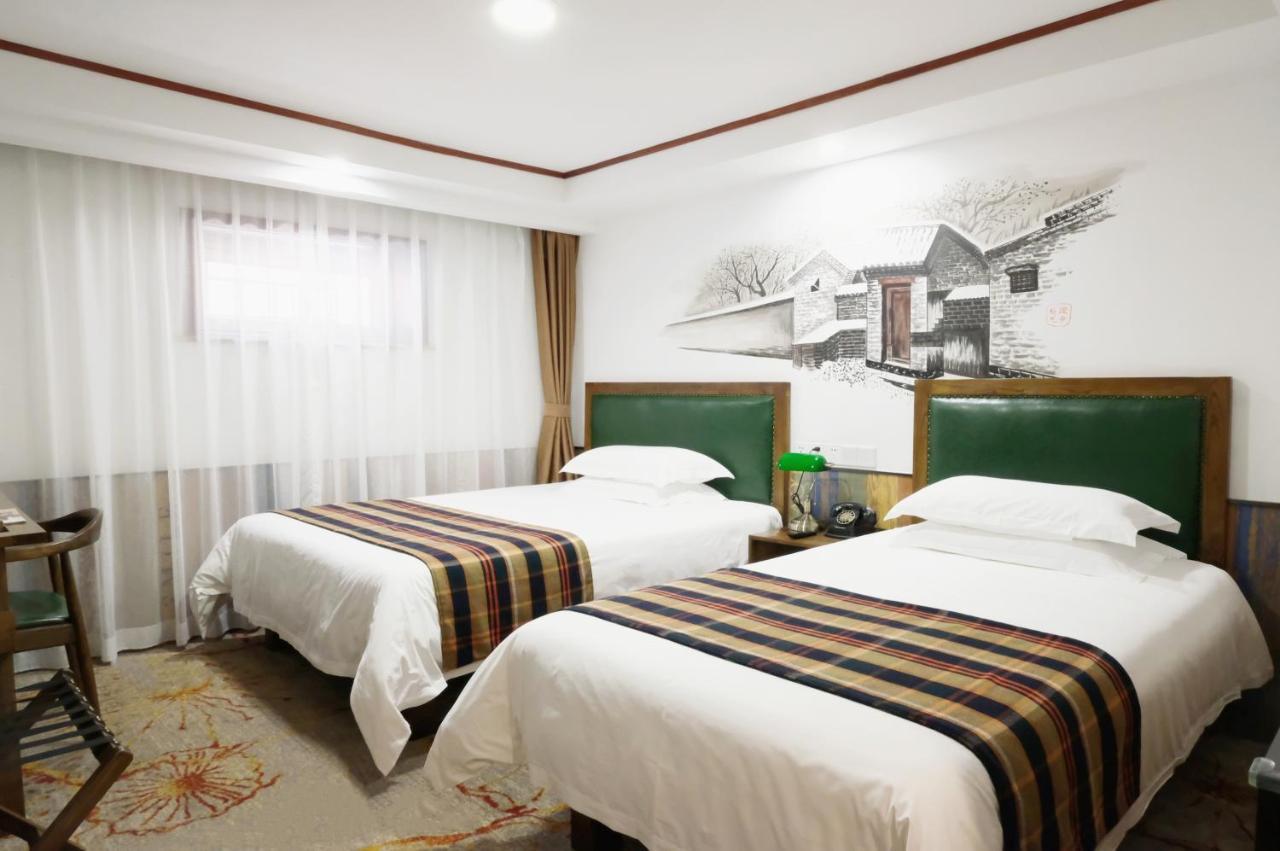 Time Traveller Hotel -15 Minutes Walk To Tian 'Anmen Square,Near Forbidden City ,Chairman Mao Memorial Hall ,Temple Of Heaven,Wangfujing Walkway, Many Museums Nearby,Feel Old Beijing Culture Luaran gambar